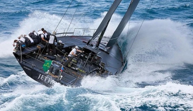 Racing yacht